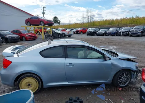 2006 Scion Tc from USA, damaged, VIN JTKDE167160097398